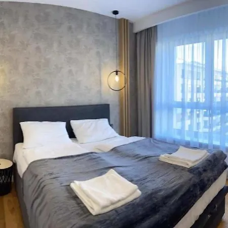 Airport Komputerowa Vip Lejlighed